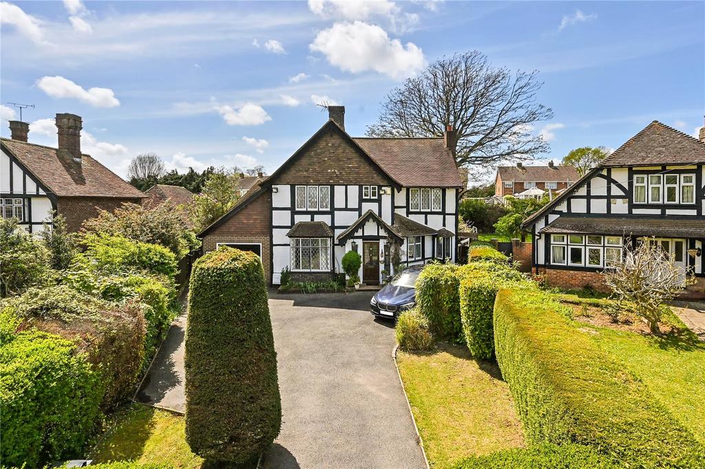 Tudor Road, Kennington, Ashford, TN24 4 bed detached house £695,000