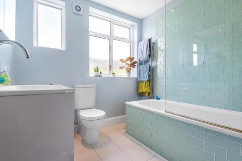 7 Merton Hall Gardens, London, SW20 8SN