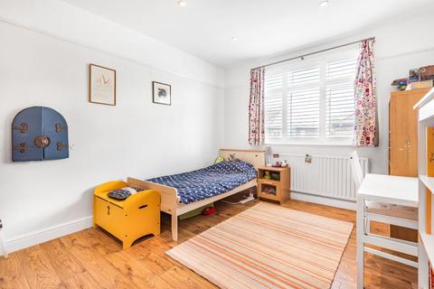 7 Merton Hall Gardens, London, SW20 8SN