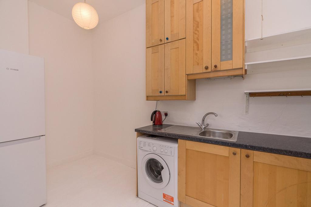 Kitchen Alt