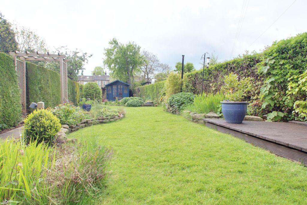 Garden at Front