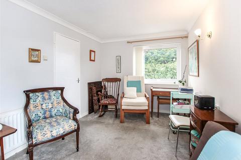1 bedroom apartment for sale - Milford Road, Pennington, Lymington, Hampshire, SO41