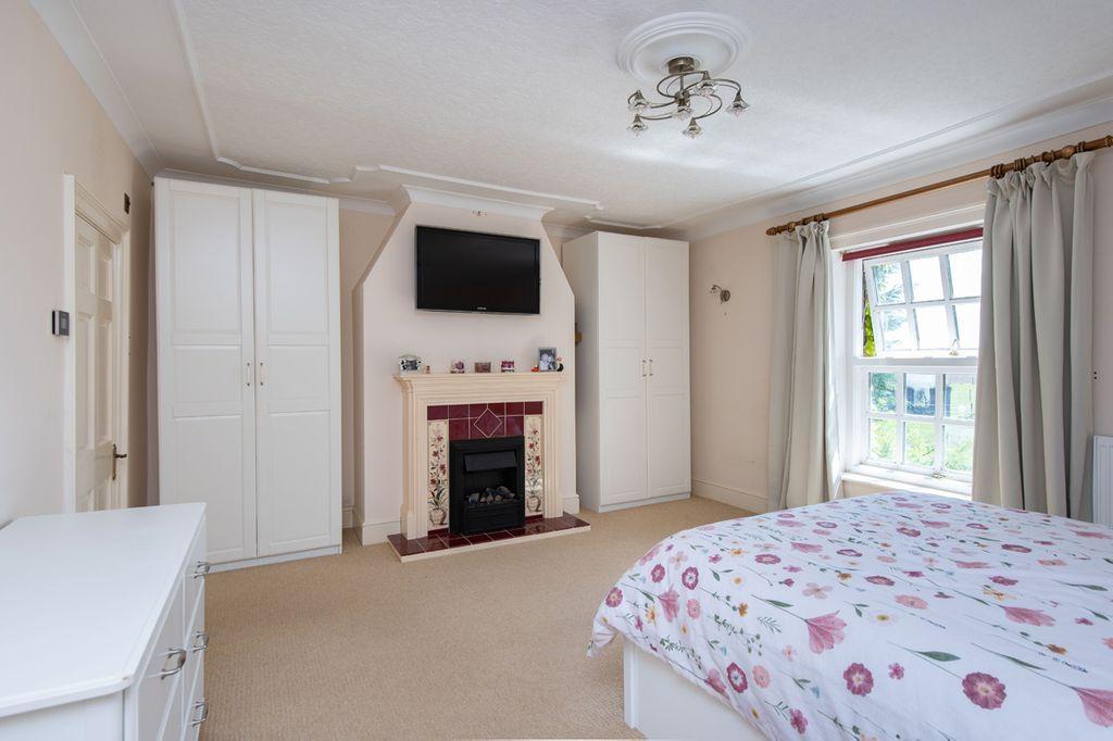 Bedroom 1 (Double with Ensuite)