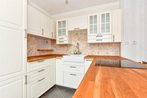 14 Coombe Valley Road, Dover, CT17 0EP