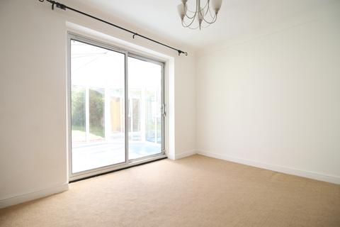 5 Penhill Close, Blackpool, FY2 0XP