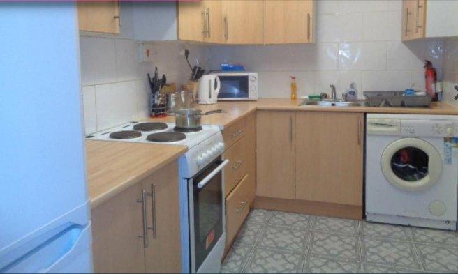 Broadway-cf37-1bd-925188