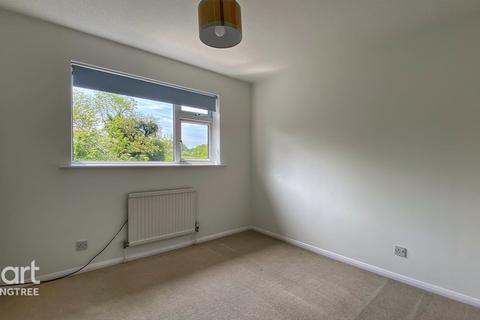 19 Constable Close, Lawford, Manningtree, CO11 2LD