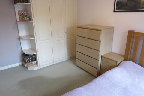 11 Beckets View, Northampton, NN1 5NQ