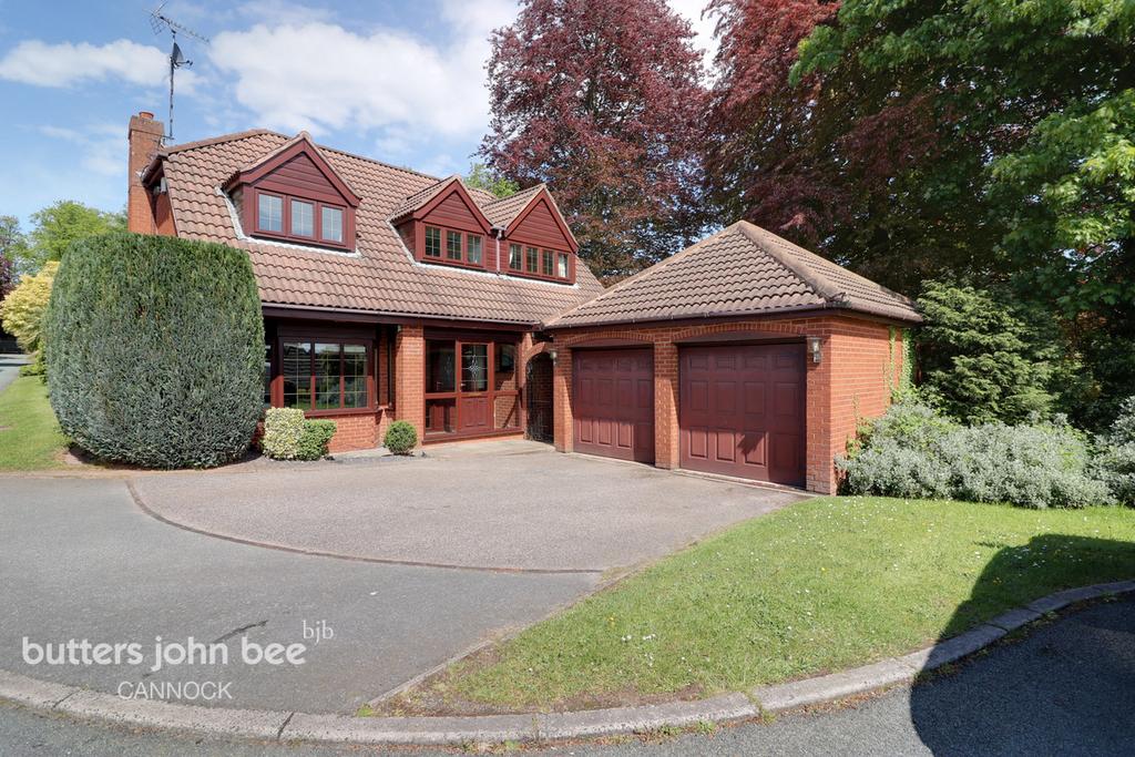 Shoal Hill Close, Cannock 3 bed detached house £475,000