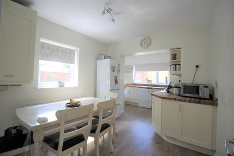 25 Burlish Close, Stourport-on-severn, DY13 8XW