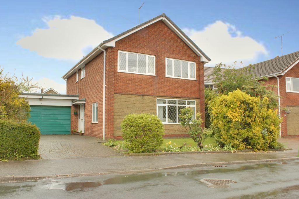 The Croft, Molescroft, Beverley HU17 7HT 4 bed detached house £375,000