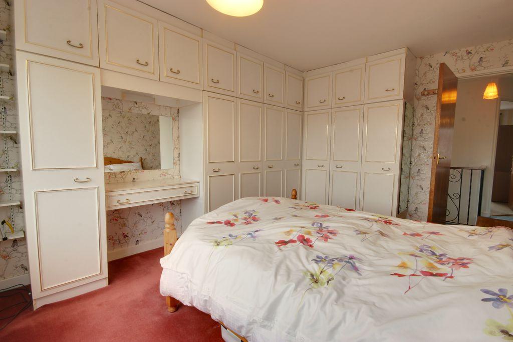 Bedroom 1 (Double)