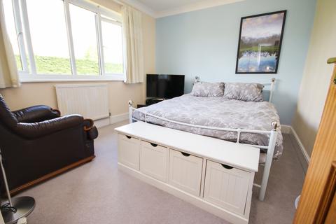 11 Applecroft, Maidenhead, SL6 3HD