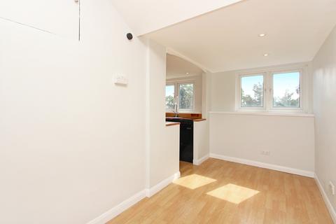 39c Inglis Road, London, W5 3RL