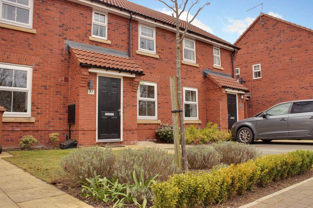 Newman Avenue, Beverley HU17 7FB 2 bed terraced house £190,000