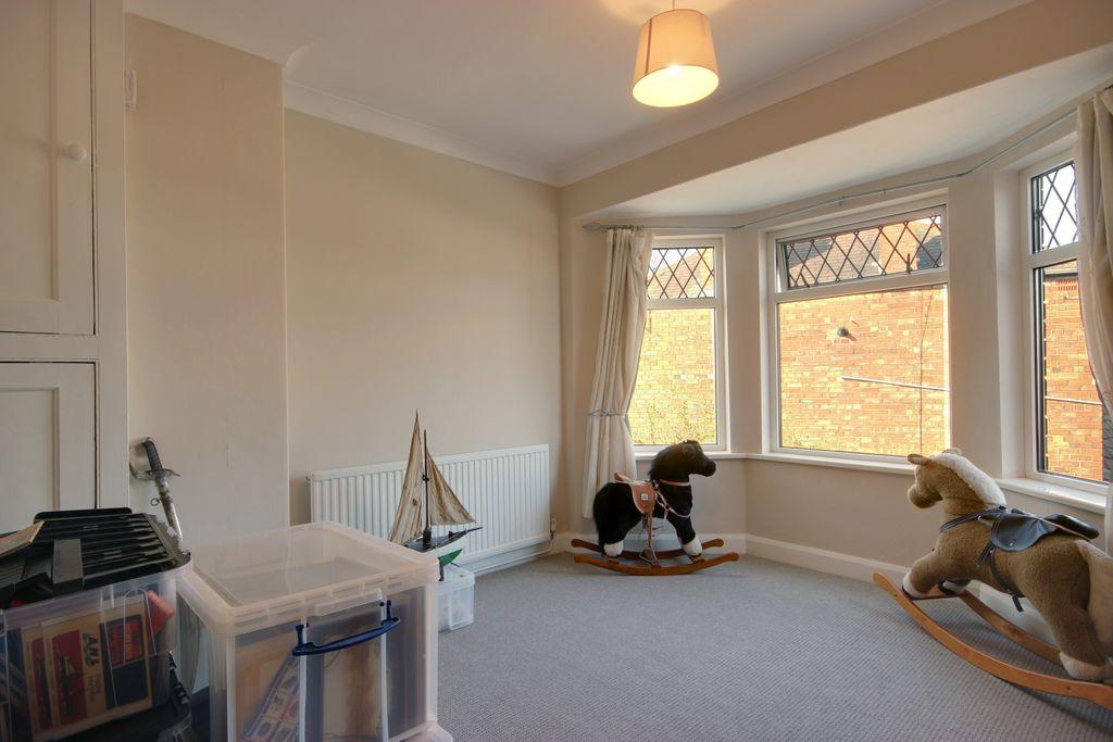 Bedroom 2 (Double)