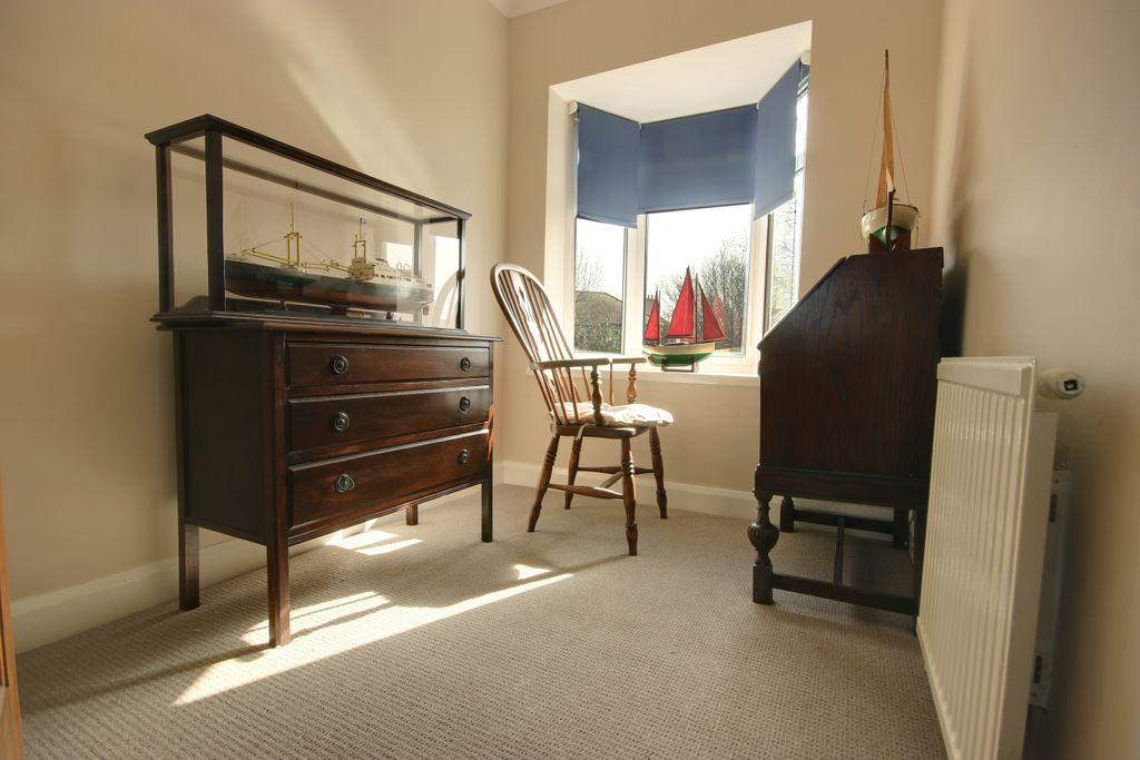 Bedroom 3 (Single)