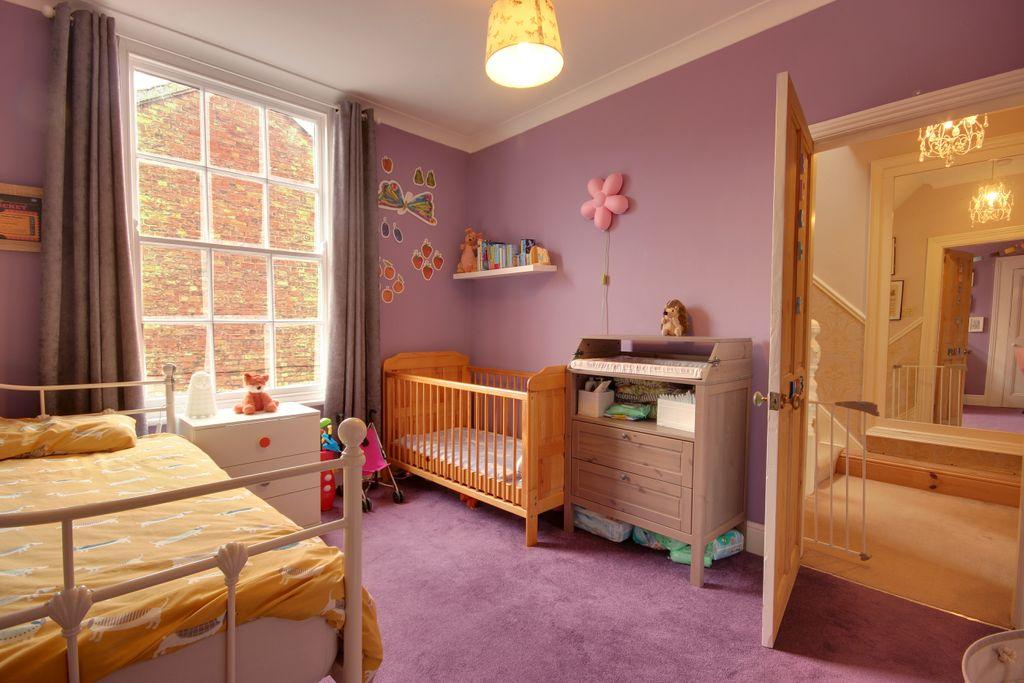 Bedroom 2 (Double)