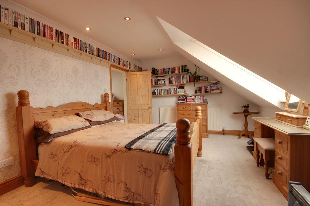 Bedroom 3 (Double)
