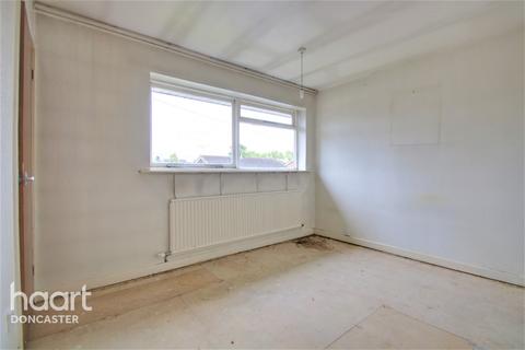 2 Atterby Drive, Rossington, Doncaster, DN11 0YX
