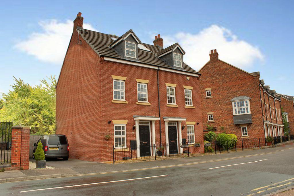 St Nicholas Road, Beverley HU17 0QT 3 bed semidetached house £275,000