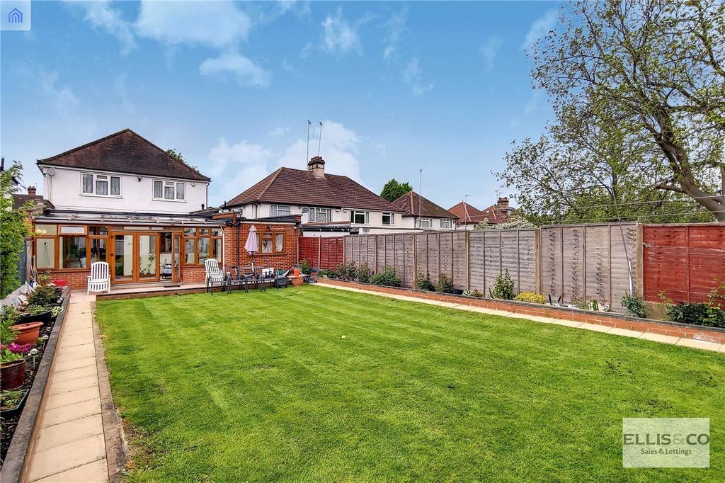 Preston Road, Wembley, HA9 4 bed detached house £850,000