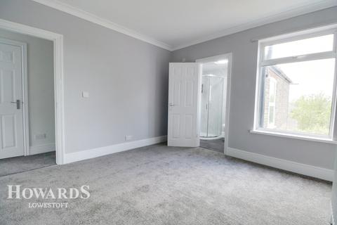 9 Bridge Road, Lowestoft, NR32 3LL