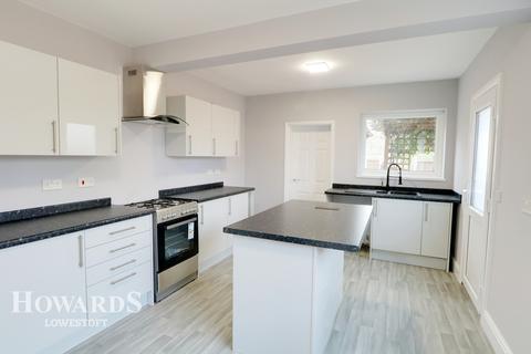 9 Bridge Road, Lowestoft, NR32 3LL