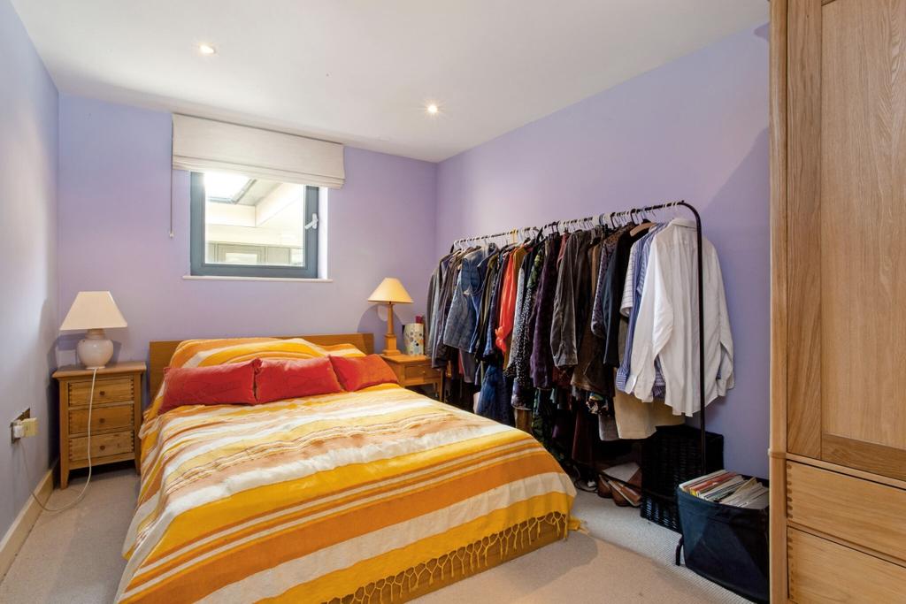 45 Wood Wharf 277...