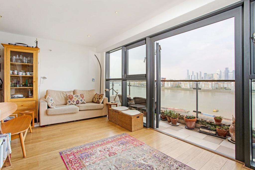 45 Wood Wharf 277...