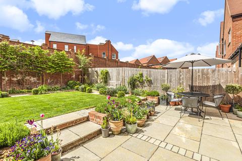 9 Bingham Road, Winchester, SO22 6GB