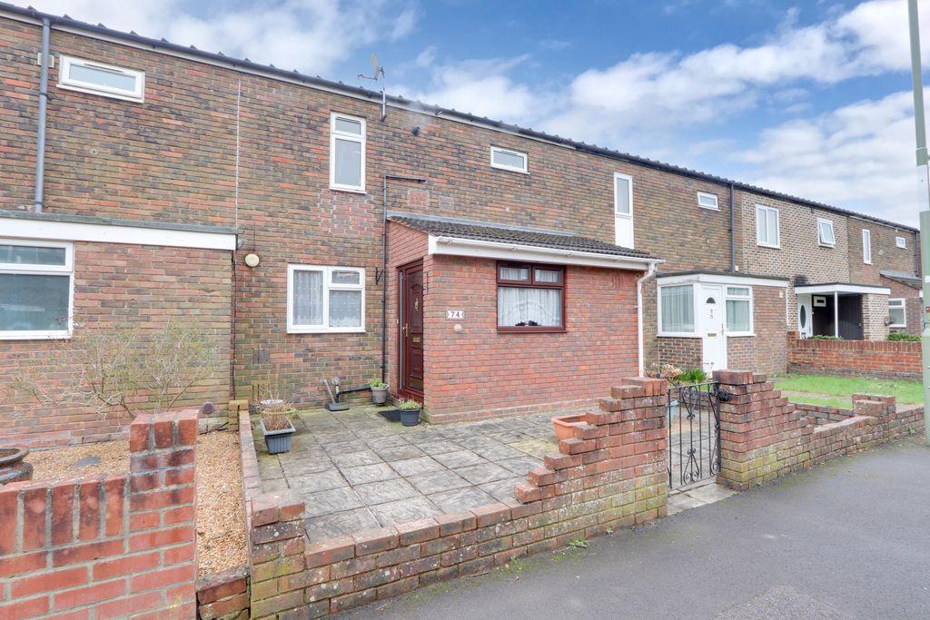 Falkland Road, Basingstoke RG24 9PJ 3 bed terraced house £250,000