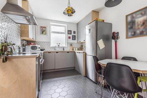 16 Samos Road, London, SE20 7TU