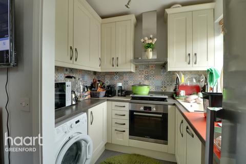 35 Uneeda Drive, Greenford, UB6 8QB