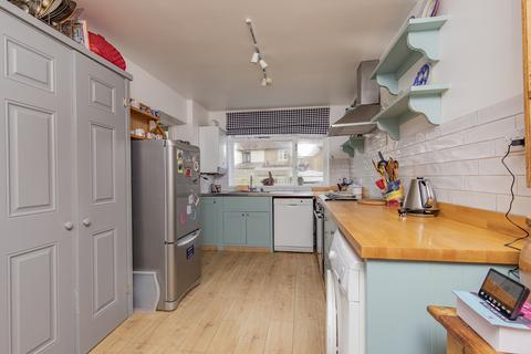 52 Station Close, Riding Mill, NE44 6HF