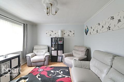 8 Shilton Close, Bristol, BS15 9UZ