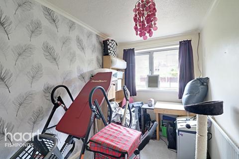 8 Shilton Close, Bristol, BS15 9UZ