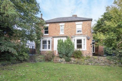 25 Cobwell Road, Retford, DN22 7BN