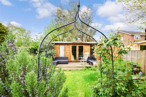 8, Medway Cottages Bilsham Road, Yapton, Arundel, BN18 0JW