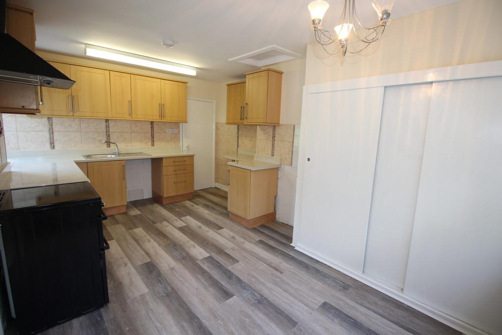 Hope Bagot, Ludlow, Shropshire, SY8 3AF 3 bed detached bungalow £850