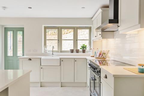 11a High Street, Avening, Tetbury, GL8 8LU
