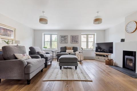 11a High Street, Avening, Tetbury, GL8 8LU