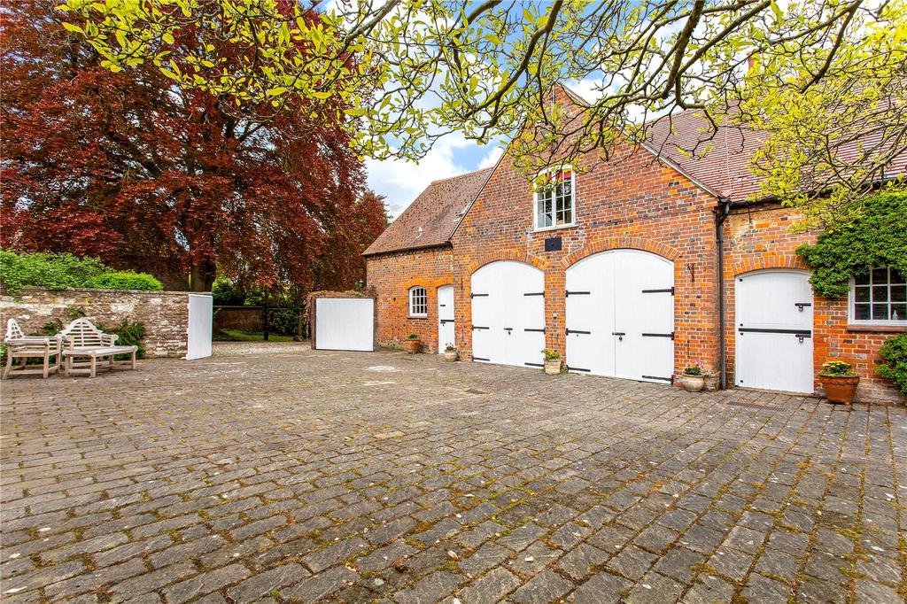 Coach House