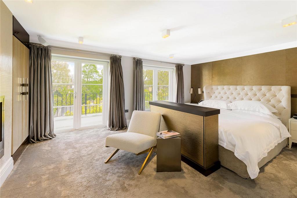 Principal Bedroom