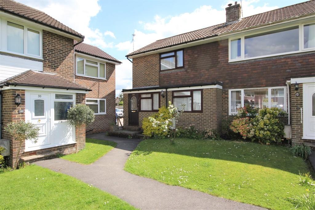 Belvedere Gardens, Crowborough 2 bed end of terrace house £285,000