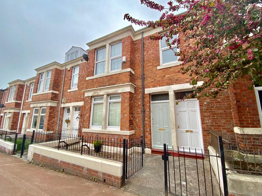 Rodsley Avenue, Bensham 3 bed apartment £99,950