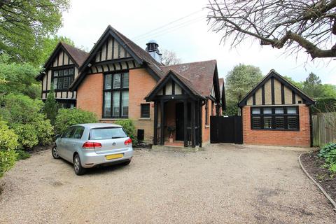 The Reading Room High Road, Chipstead, Coulsdon, CR5 3SD
