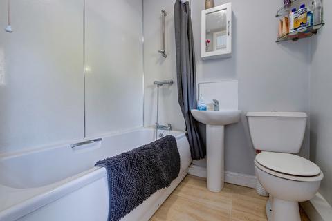 41 Cedar Road, Redditch, B97 6HL