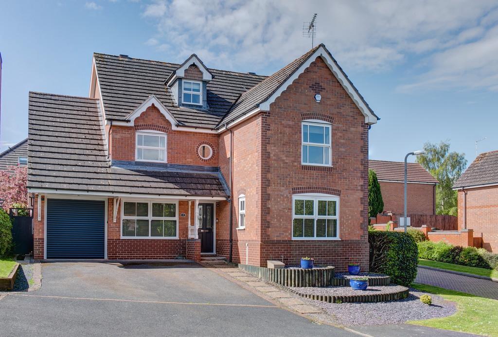 Defford Close, heath, Redditch B97 5WR 5 bed detached house £525,000