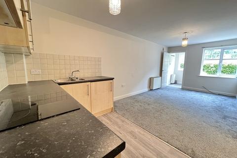 16 Weavers Mews, Darwen, BB3 1LU